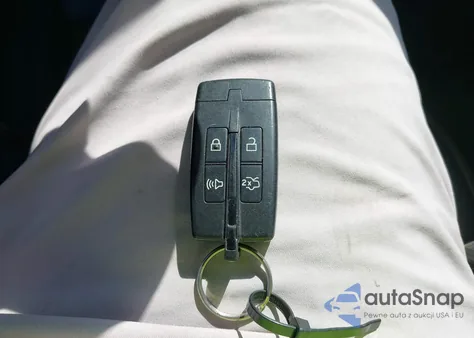 2010 Lincoln Mkt Ecoboost из США, поврежденный, VIN 2LMHJ5AT3ABJ16458